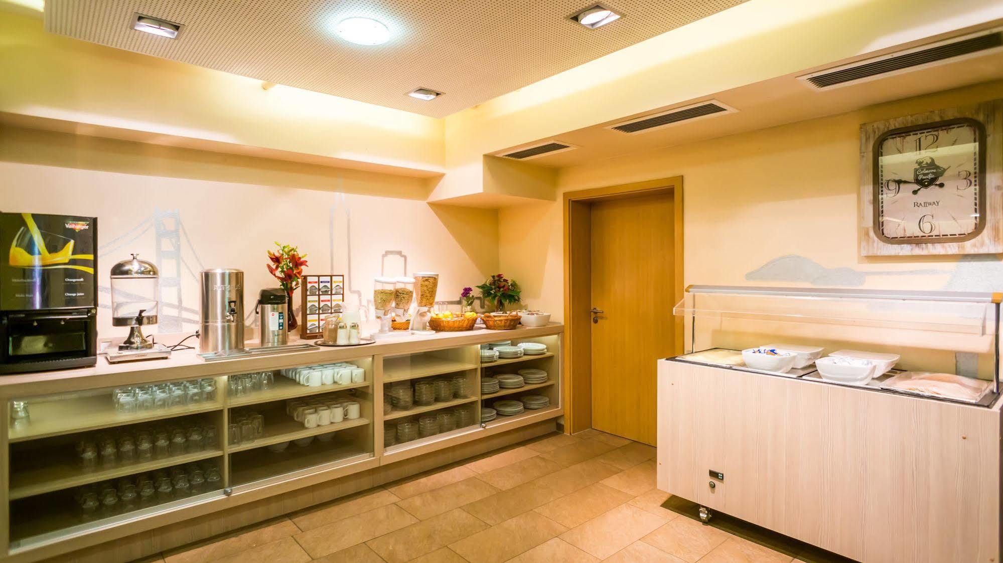 Smart Stay - Hostel Munich City Kültér fotó